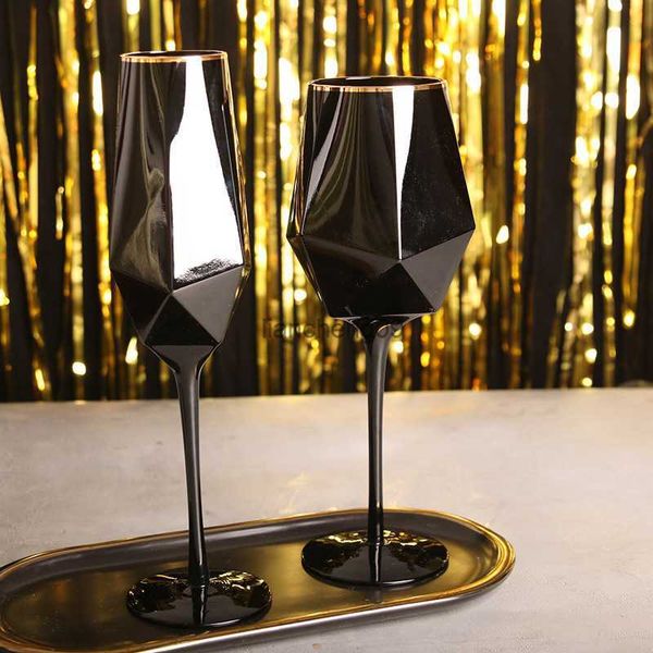 Creative Shape Red Wine Glass Phnom Penh Simple Pure Black Crystal Glasses Goblet Champagne Glass Water Cup Kitchen Drinkware L230620