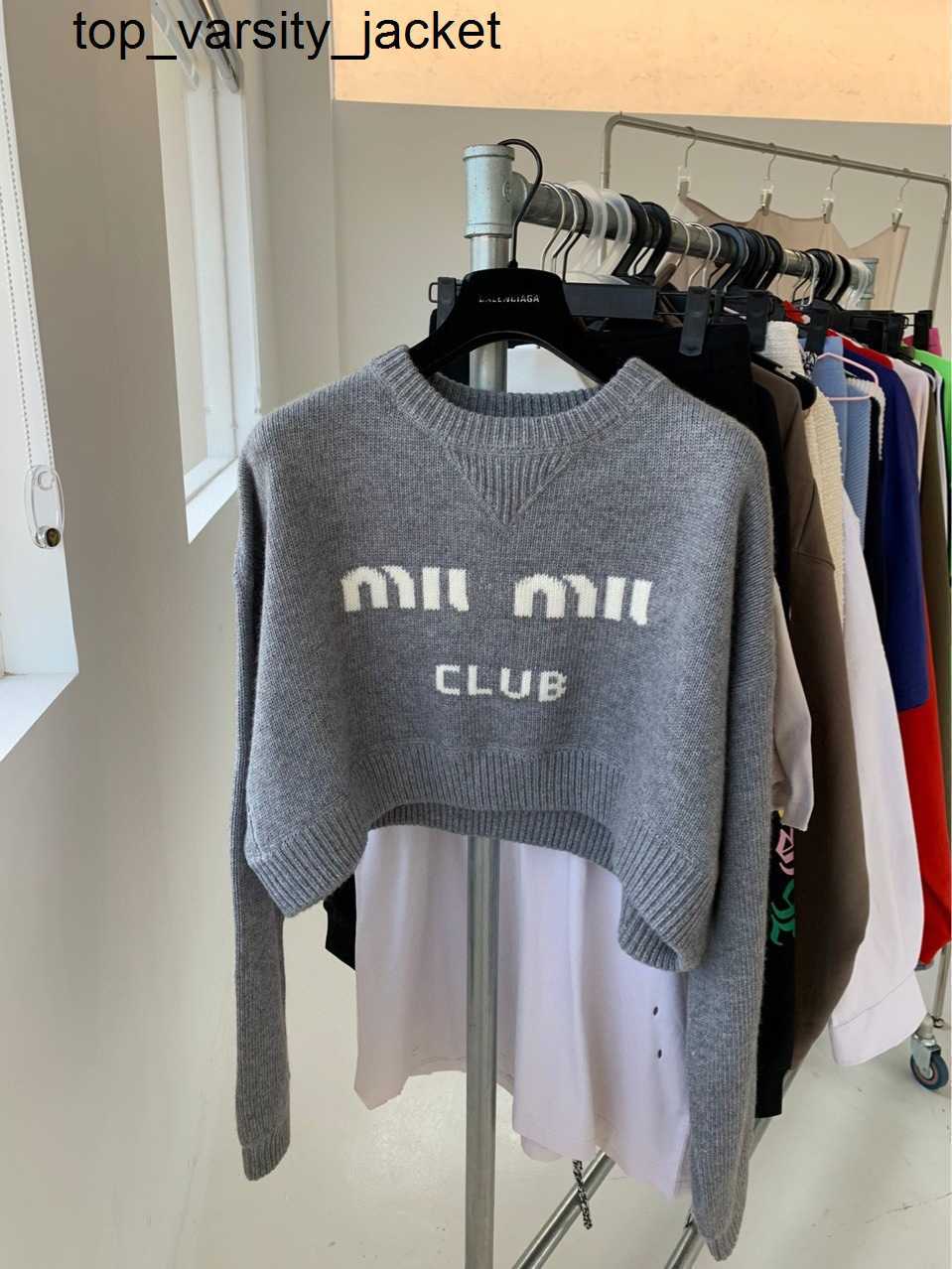 New 23ss Women&#039;s Sweaters autumn winter diffuse miu fashion brand round neck short casual knitting womens sweater