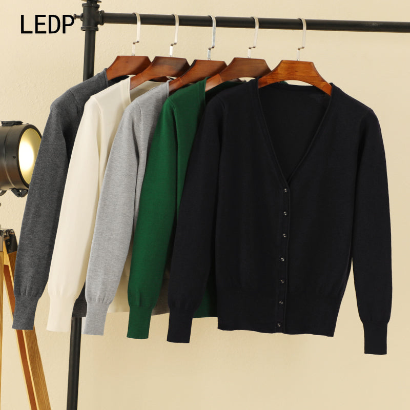 219186 Industrial Rust Belt Wildflowers Large Size Women&#039;s T-shirt Steel Crack Vegetation Pattern Yoga Slimming Tenacious Life Style