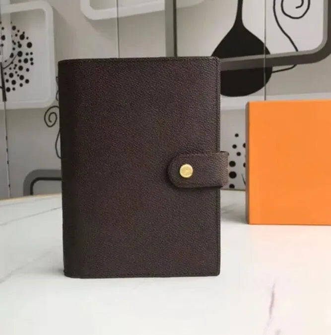 loose-leaf notepad cover Hasp Card Holders Notebook Card Holders Diary Protective Case Leather Card Passport Cheque Holder Wallet Desktop Cove With
