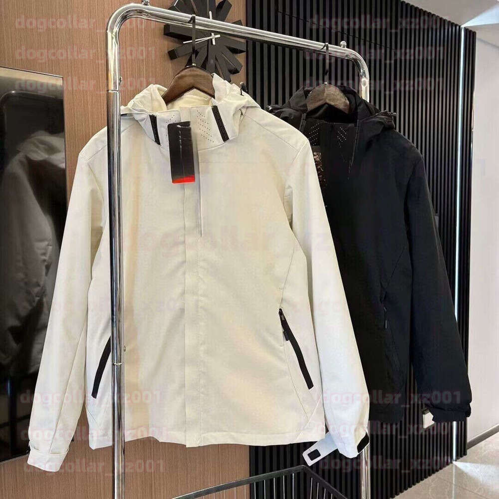 Under Armoure Tracksuit Designer Jacket Polo Sweater Fur Coat Puffer Jacket Windbreaker Jacket Men Women UA Windproof Waterproof Outdoor Niki Tech S