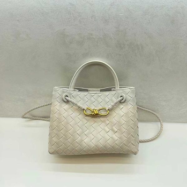 2023 Summer New Candy Color Slant Straddle Handheld One Shoulder Leather Woven Tote Bag