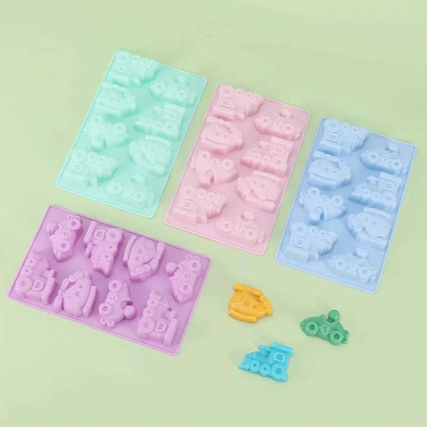 Baking mold car model silicone production tool car airplane pattern cake chocolate chip biscuit candy soap candle decoration M250106