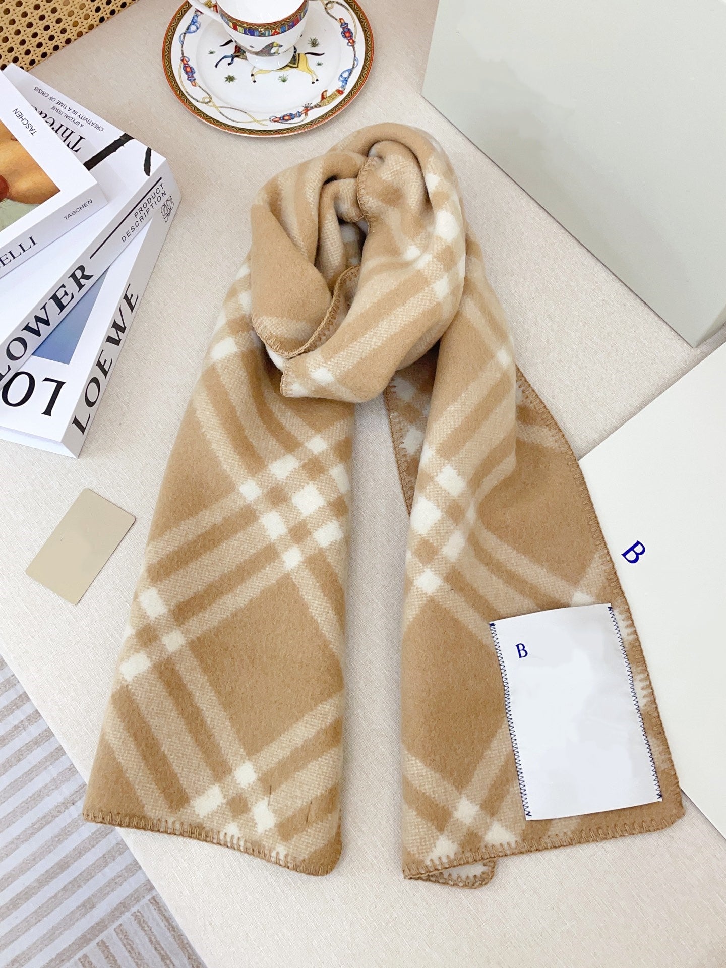 Scarves 2025 New scarf Women Men Designer Scarf fashion brand 100 Cashmere Scarves For Winter Long Wraps scarves shawls Size 180x30cm