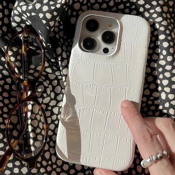 Cellphone Case Simple Style Pretty Crocodile Grain Leather Solid Color Shockproof Soft Case Suitable for iPhone 16 13 15 Pro Max Silicone Co