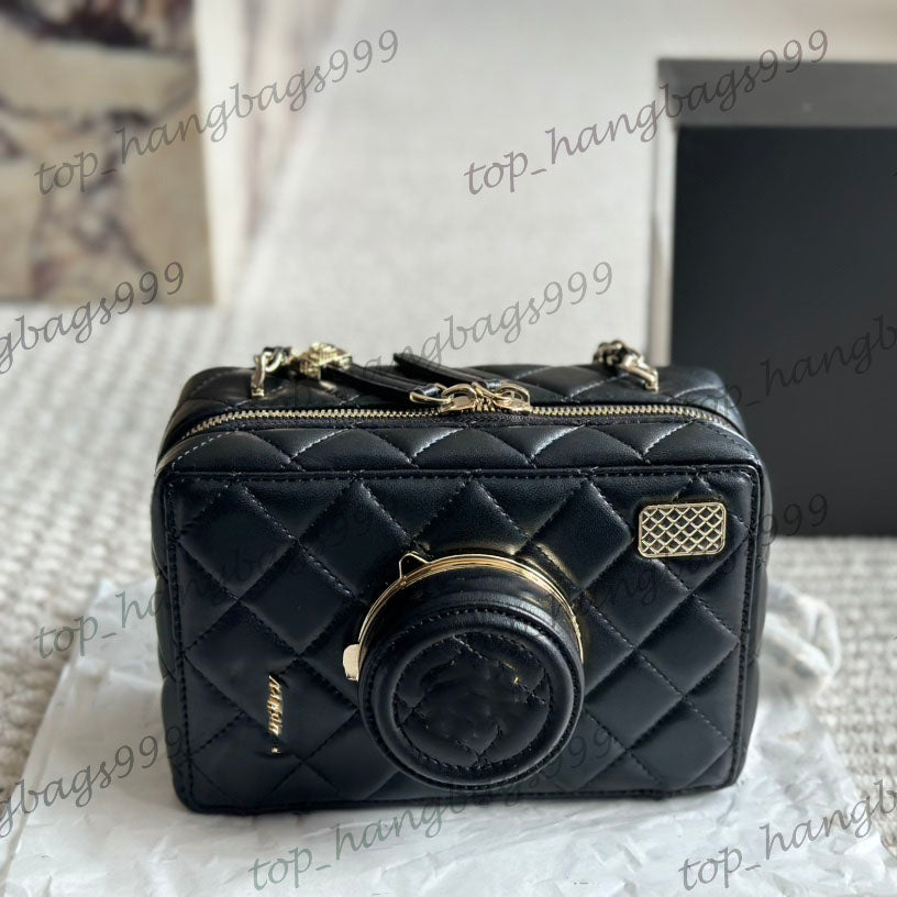 24Ss Womens Luxury Designer Brand Camera Vanity Box Bags With Mirror Letter Badge Large Capacity Makeup Cosmetic Case Classic Diamond Lattice Purse