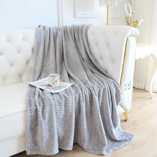 Flannel Fleece Warm Throw Blanket Soft Leaf Pattern Blanket Lightweight and Decorative for Winter Grey Blanket Y240730