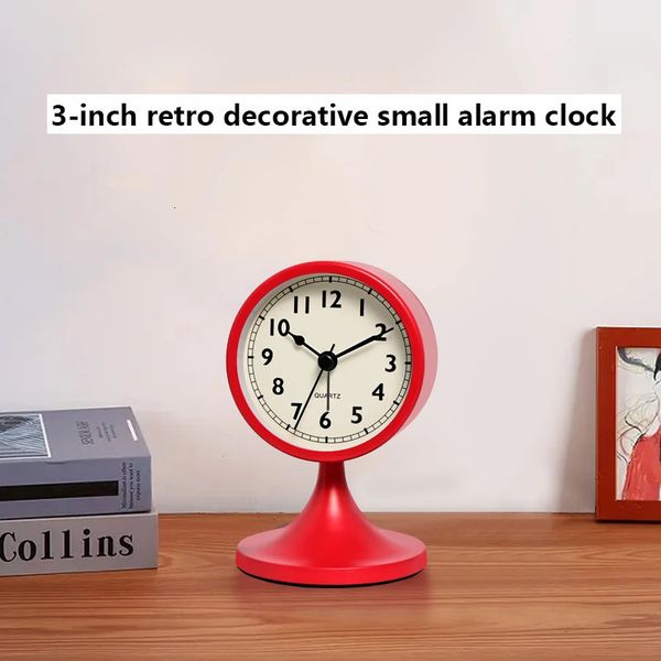 Nordic Metal Round Alarm Clock Vintage Creative Silent Table Clock Student Bedside Nightlight Clock Room Decor Home Decor 241212