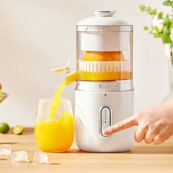 Juicers Electric Juicer Multifunctional Orange Lemon Blender USB Rechargeable Wireless Portable Mini Fruit Squeezer Pressure Juicers J241114