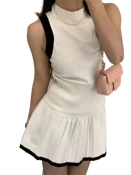 Women two piece dress set designer t shirt luxury knitted tops skirts sets slim short sleeve shirts skirts fashion school style letter embro