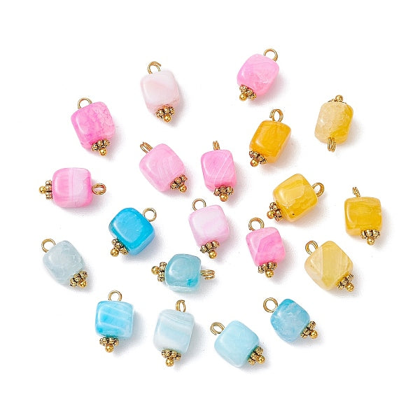 Gefärbte natürliche Achatwürfel-Charms