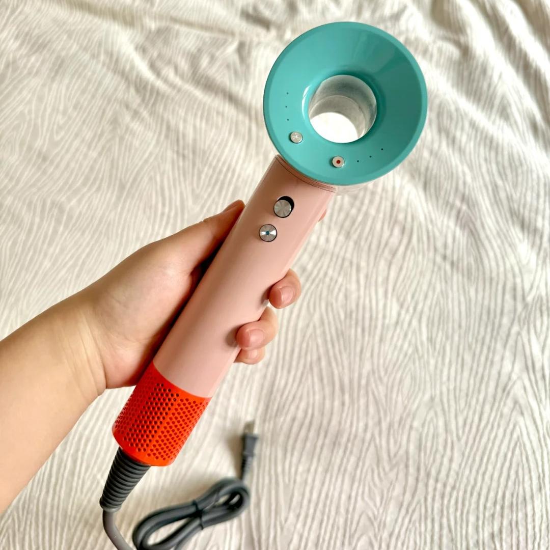 New Electric Hair Dryer Speed High Power Negative Ion Hollow Leafless Brushless Motor Hair Salon Special Constant Temperature Hair Care Blowdryer