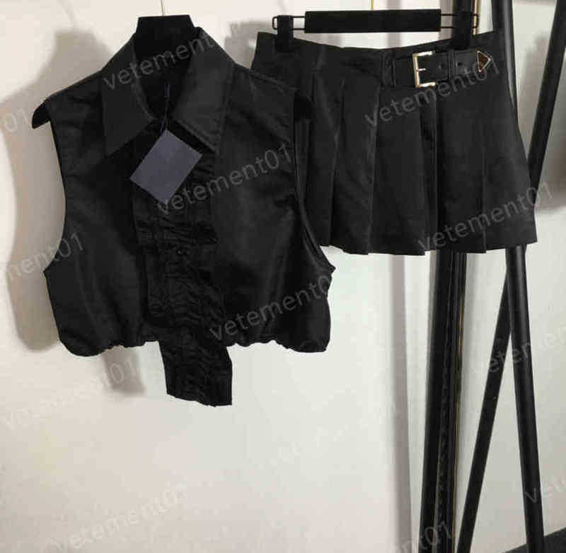 Women Two Piece Dress Sleeveless Tanks Tops And Letter Triangle Logo Pleated Short Skirt 2 Piece Sets PR Luxury Top Quality Ladies Designer Dresses