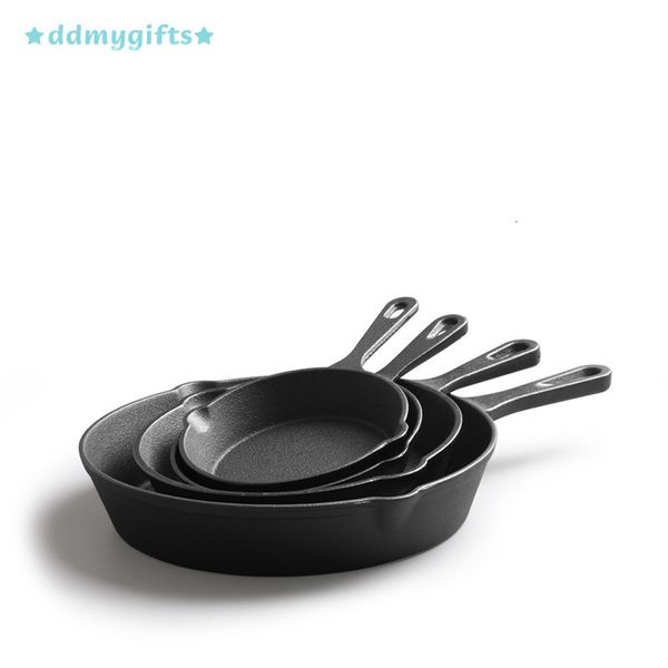 ddmygifts Cast uncoated small frying egg household non stick flat bottomed old-fashioned iron pan, kitchen utensils set, oil splashing pan A
