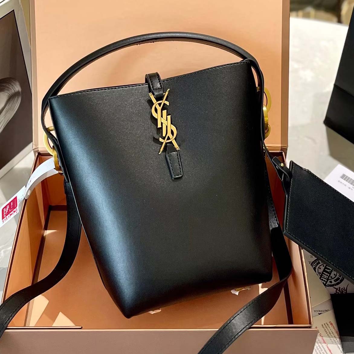 Designer Bag Luxury Tote Bag Multi-compartments Shoulder Bag Silver Lock Head Pendant Cowhide Cross Body Handbag Mini Tote Black Bag for Women