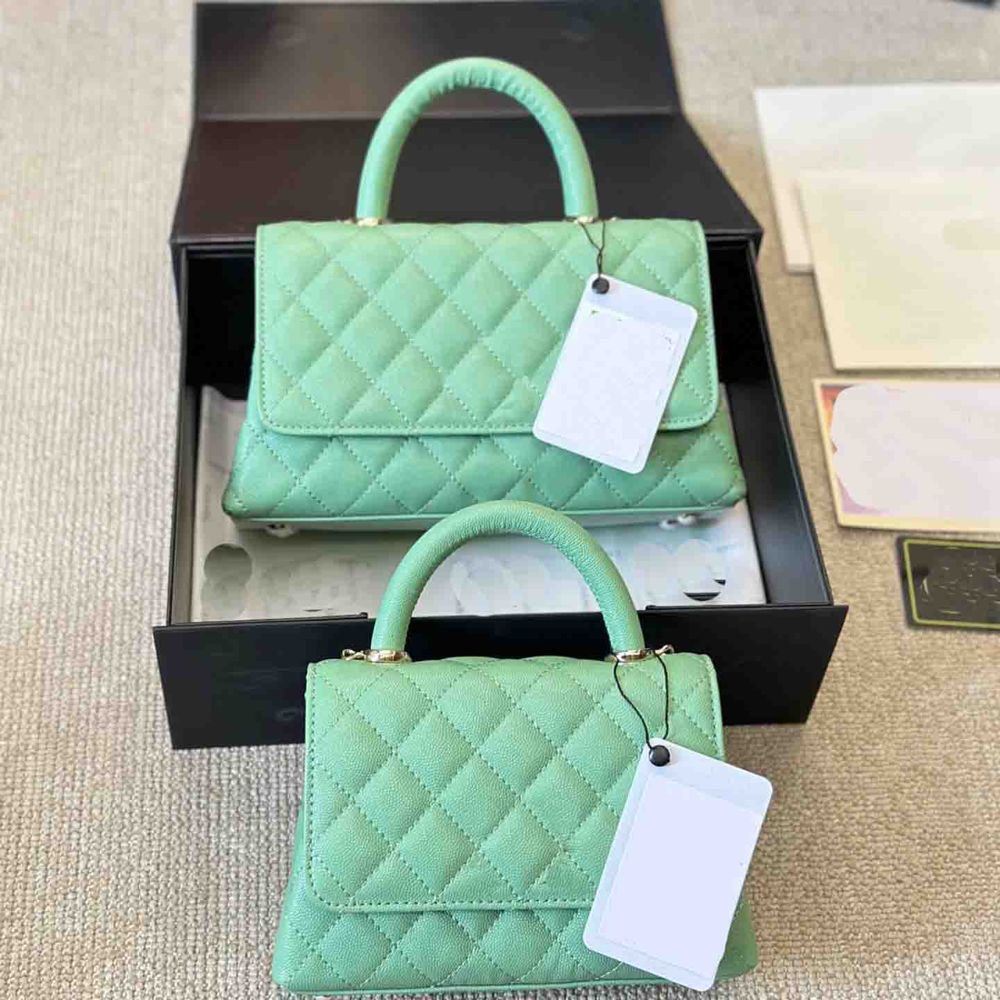 Luxury Handbag Shoulder Bag Designer Fashion Bags Designer Bags Lingerie Tote Storage Bag Cosmetic Bag Chain Bag Crossbody Bag