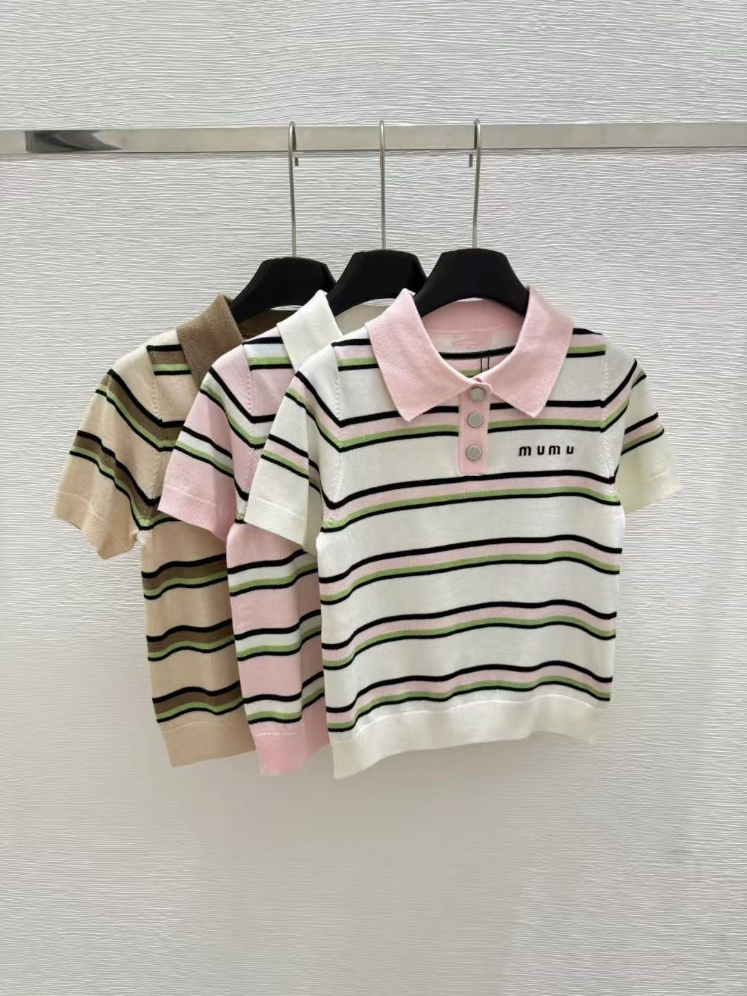 European goods luxury 2025 lapel summer knitting new short-sleeved sweater striped fashion Joker top women&#039;s fashion tide