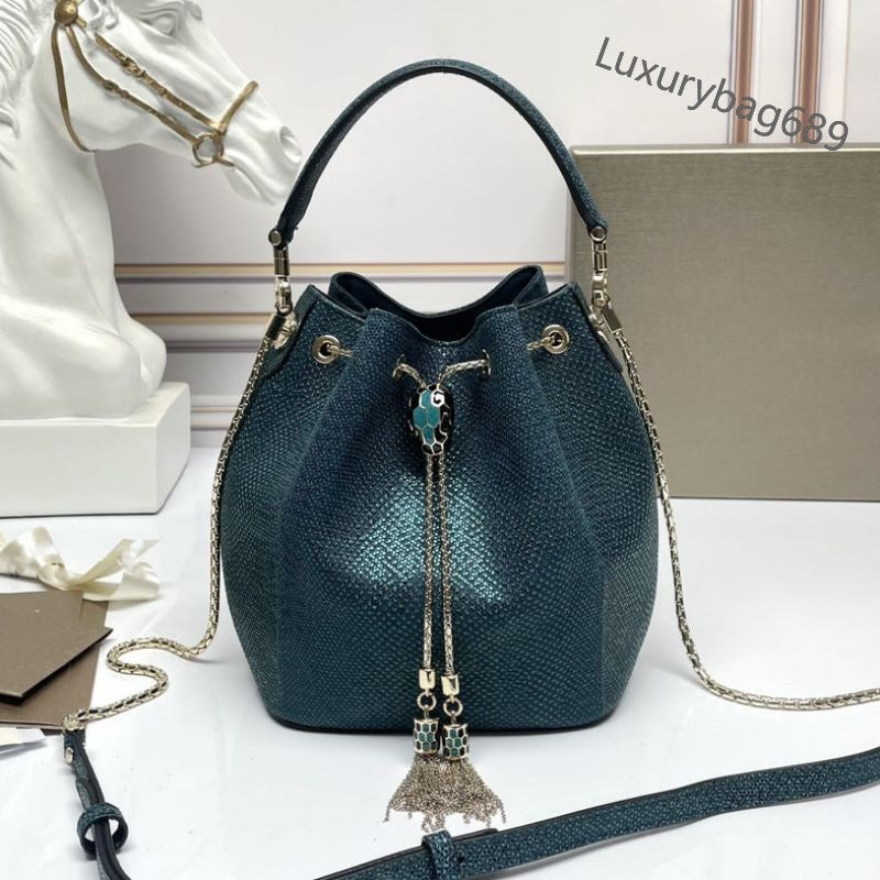 10A Designer Bucket Bags Luxury Serpent Forever Snakeskin Handbag Women Fashion Shoulder Bags Cowhide Crossbody Bags Classic Snake Head Lock Closure