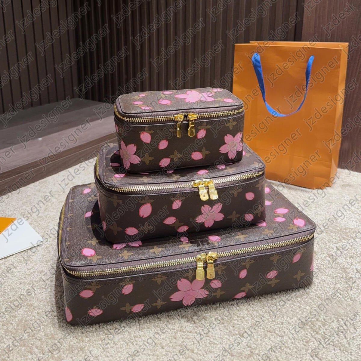 Designer Sakura Vanity Bag Cherry Cosmetic Bag Makeup Bag Jewelry Case Travel Bag Storage Box Luggage Fashion Crossbody Handbag Trunk Suitcase Bags