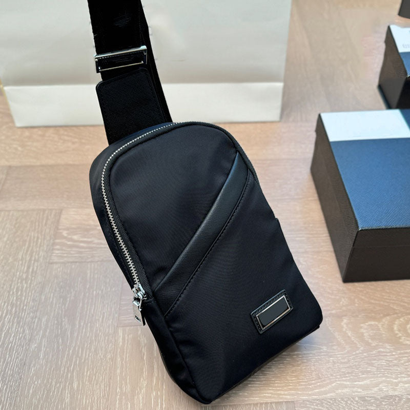 Designer bag Nylon Waist bag Chest bag Crossbody Bag quality Crossbody Bag saddle bag luxurys Handbagsl Zipper Travel Bag cosmetic bag Messenger Bag