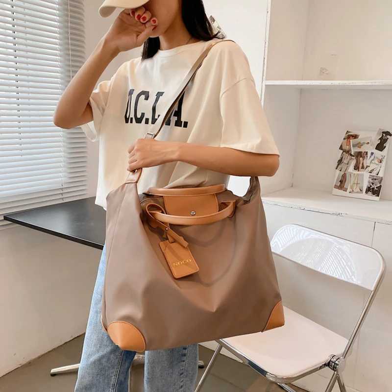 Women Travel Bags Waterproof Womens Sports Bag Female Weekend Gym Portable Lage Bag Multifunctial Lage Handbagxj Luxury Bag