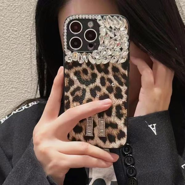 Designer P Bag Phone Cases For iPhone 15 Pro Max 14 Plus 13 12 11 16 Fashion Card Holder Pocket Case Triangular nameplate Letter Mobile Shel