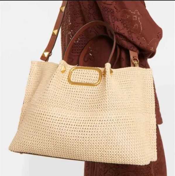 designer tote beach Bags Straw Raffias Purses crossbody bag Women Luxury Bucket Shoulder Knitting Beige shipping Luxury LettersX240820