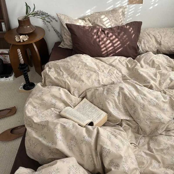 Floral Cotton Bedding Set Vintage Ins Fitted Sheet Duvet Cover case Full Queen Size Boy Girls Dormitory Hotel BedclothesC250122