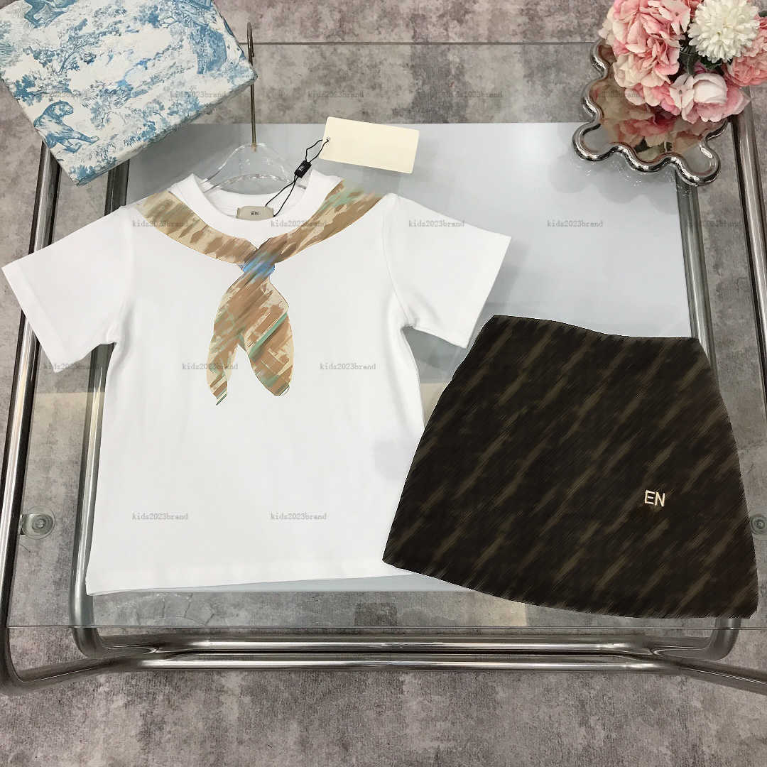 New girls dress summer t-shirt set baby skirt set kids designer clothes Silk scarf pattern printing T-shirts and Letter printing skirts