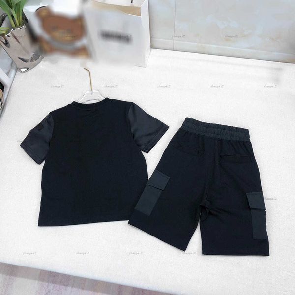 Luxury boys T-shirt set summer baby tracksuits kids designer clothes Size 100-160 CM Pure black Short sleeved and shorts