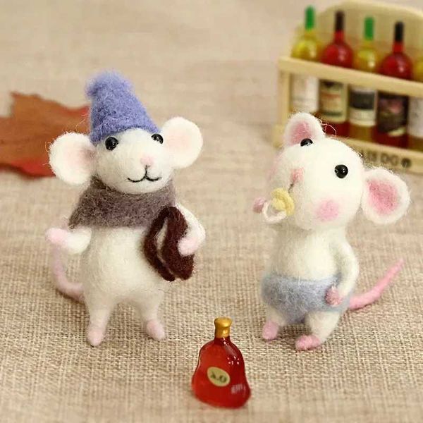 Plush Dolls Poke Felt Handmade Material Bag DIY Doll Unfinished Cartoon Cute Mouse Kit Plush Toy Decoration Best Birthday Gift for Children