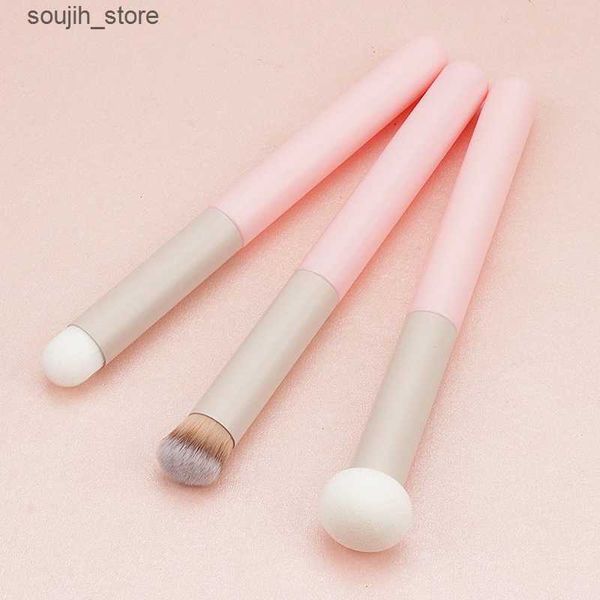 Makeup Brushes Sponge Concealer Makeup Brushes Lipstick Lip Brush Soft Powder Puff Wet Dry Use Face Contouring Blending Make Up Brush Tools