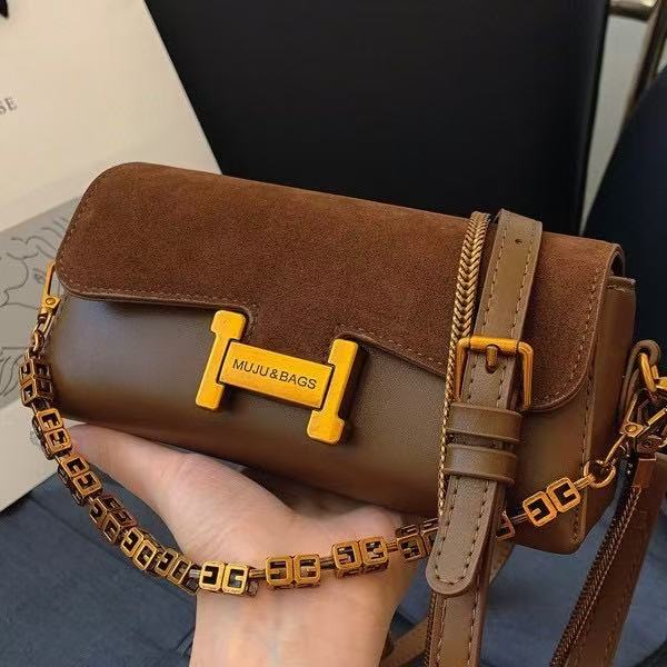 designer shoulder bags 2025 Spring New Fashionable Knitting Crossbody Artwork Bag for woman