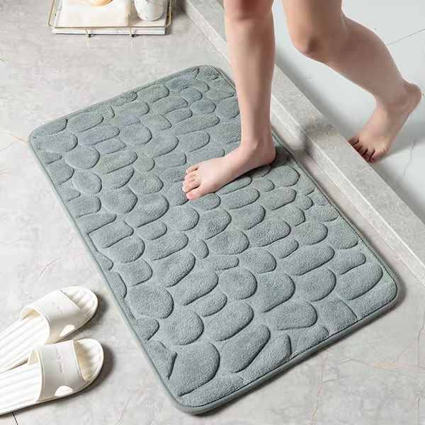 Solid color bathroom floor mat with pebble texture and coral fleece absorbent anti slip and dirt resistant 250212