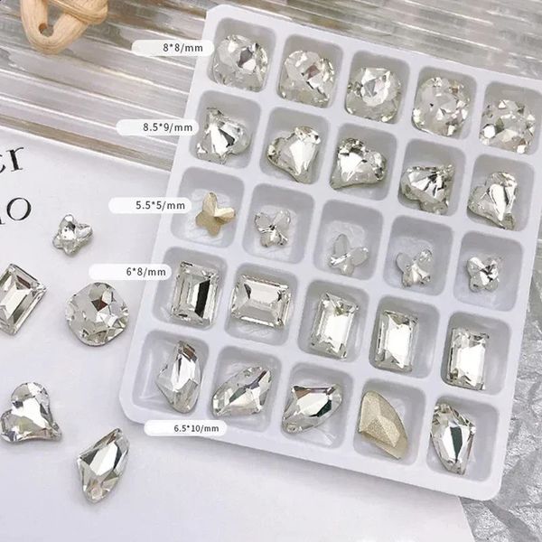 25Pc Heart Pointed Bottom Crystal Diamond Nail Art Decorations Nail Rhinestones Butterfly Sparkling Manicure Jewelry Accessories 240729