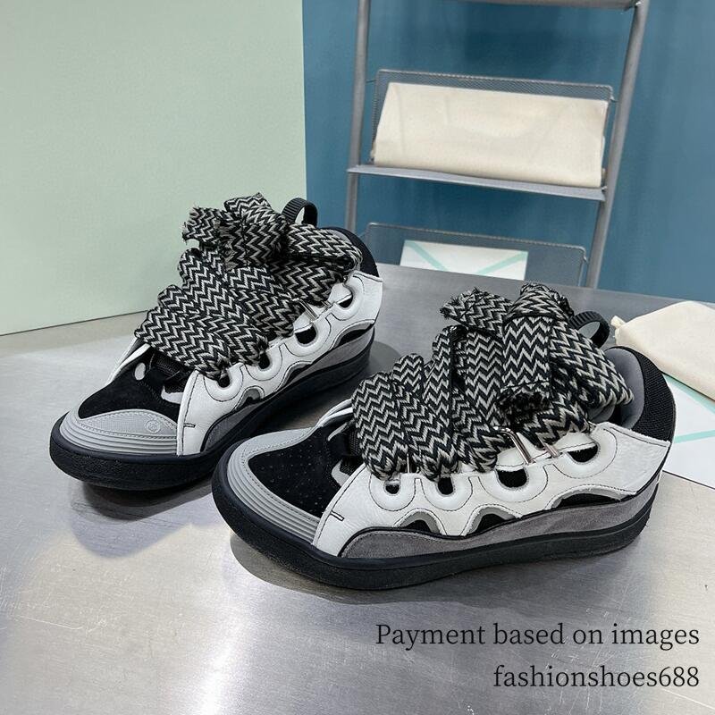 Black and white color blocked thick dad shoes couple bread shoes high-end skateboarding mens shoes luxury designer new womens shoes sports shoes Siz