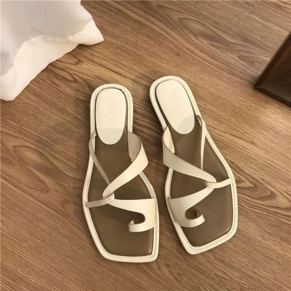 136821 Toe Flip Flops for Women Outerwear 2024 Summer New Korean Version One Foot Casual Beach Vacation Sandals