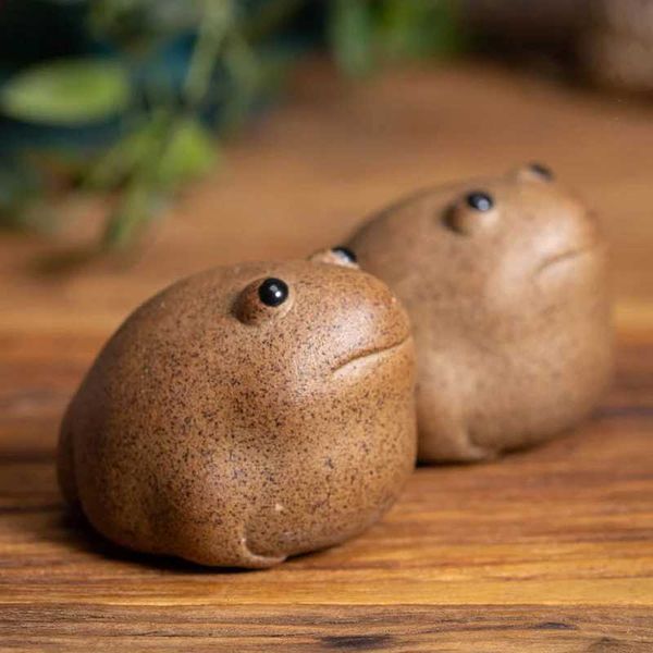 Lucky Frog Tea Pet Zen Tea Set Coarse Pottery Jin Chan Handmade Chinese Animal Cute Modern Style Home Decor 5cmXJ240814
