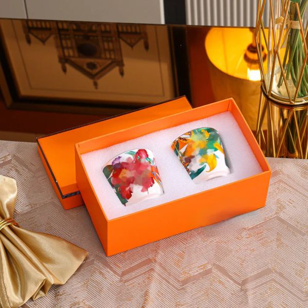 Designer Cup and Plate Set Bone Porcelain Couple Coffee Cup with Sauce Plant Pattern Afternoon Tea Cup Birthday Home Wedding Gift Box Tablew