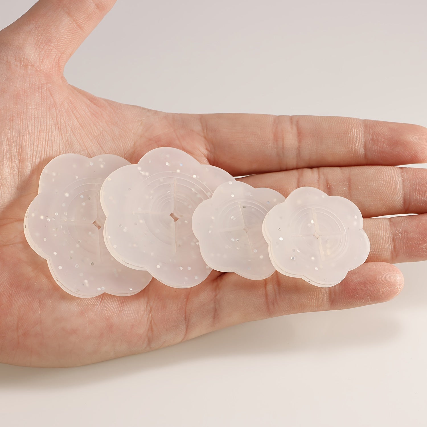 TEMU 4pcs Petal Waist Cinch Clips, Adjustable Clothing Tighteners For Shirts, T-shirts & Dresses – Options, Women's Fashion Accessory, Easy-to-use