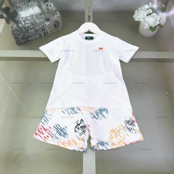 New baby T-shirt set Summer two-piece child tracksuits kids designer clothes Short sleeved and Coloured stick print shorts