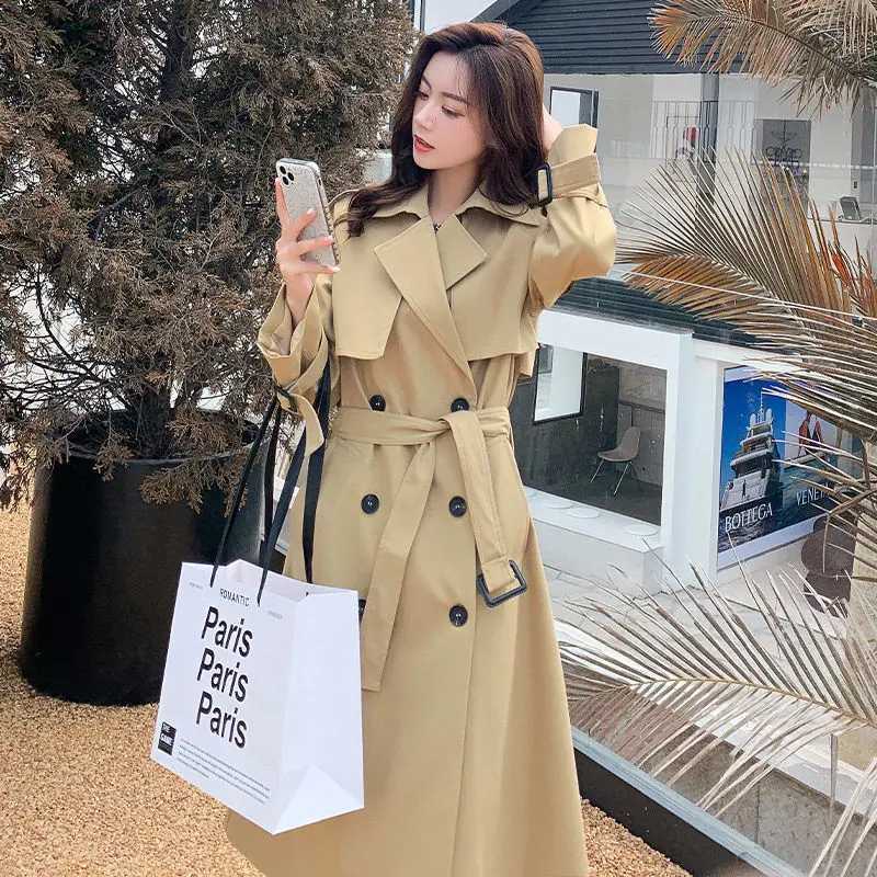 Korea Casual Khaki Long Women Trench Coat Autumn Turn Down Collar Double Breasted White Women Windbreaker Overcoat With BeltX240921