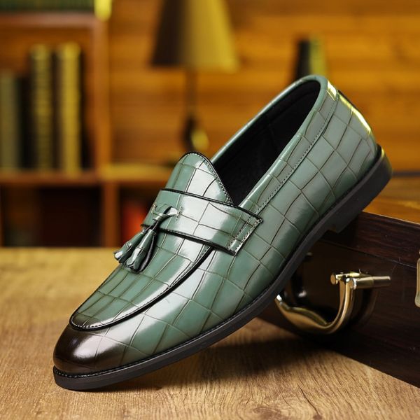 Oversized leather shoes casual business dress shoes free of shipping
