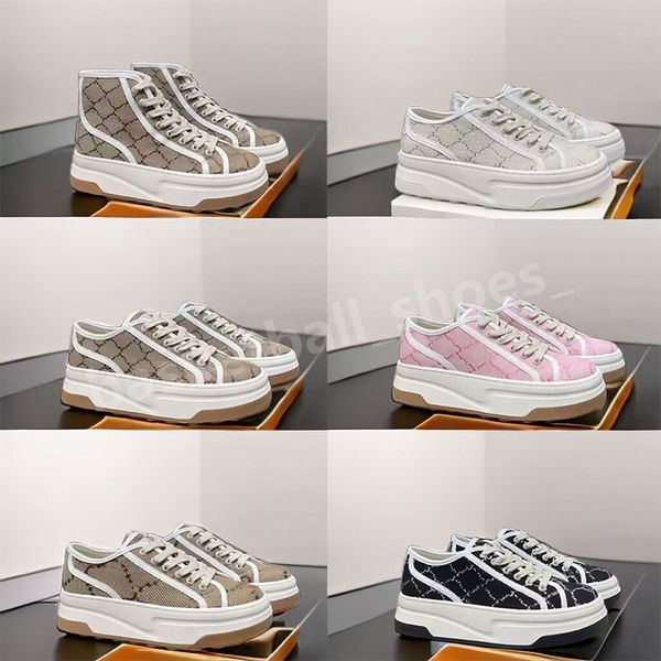 Designer Mens Womens Canvas Embroidery Dress Shoes Platform Casual Leather Shoe Glossed Leather Embroidered Black Silvery Pink Sneakers Size