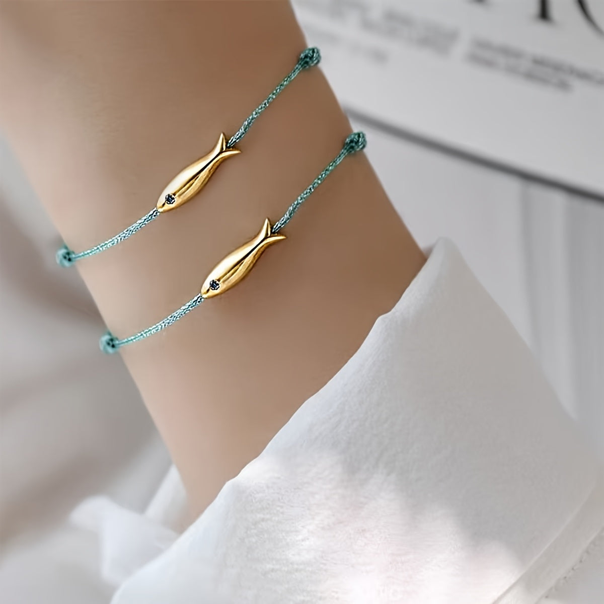 TEMU 2pcs Elegant Minimalist Fish-shaped Bracelets For - Alloy, Golden-tone Finish, Perfect Gift For Girlfriend Or , Casual Attire Bracelets|elegant
