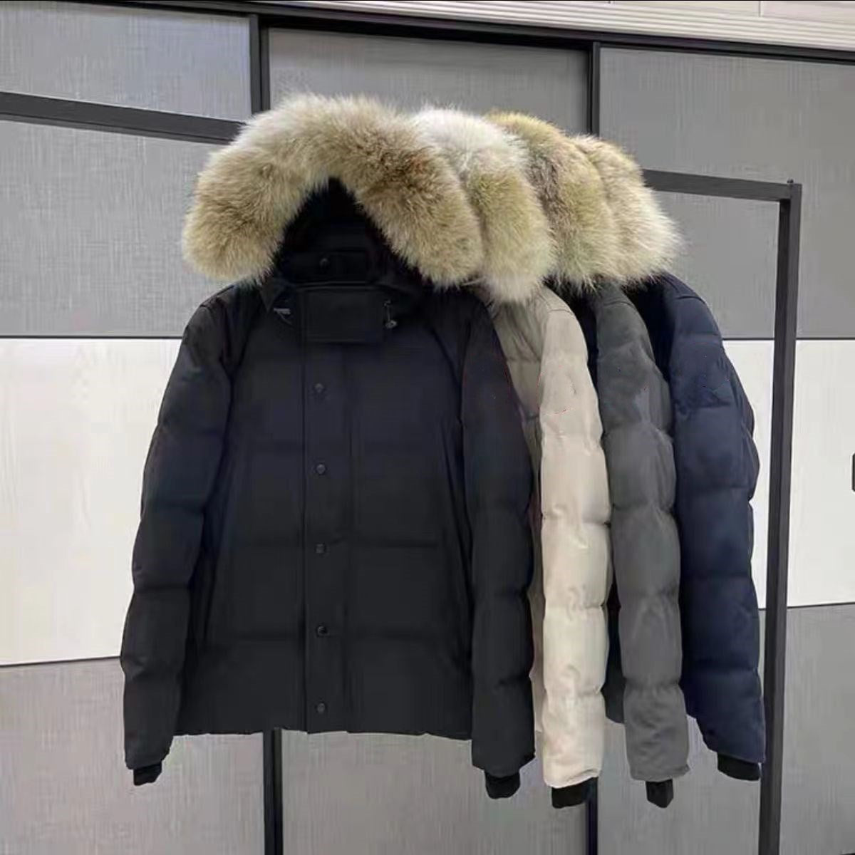 Puffer Jackets Men Designer Real Wolf Fur Outdoor Down jackets Wyndham Windbreaker Outerwear Hooded Fourrure Down Jackets Coat Luxury thermal down j