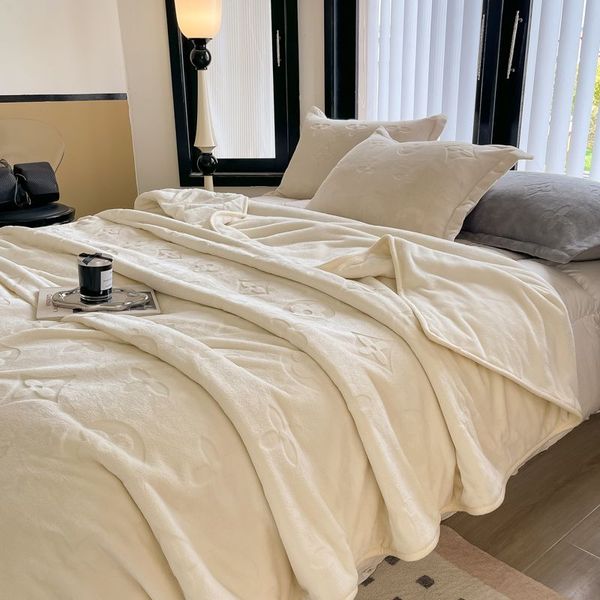 Designer Blankets Cashmere Blanket Bedding Rug Christmas Wool Soft Home Textiles Supplies Letter Blanket Comforters Fleece Throw Blanket Win