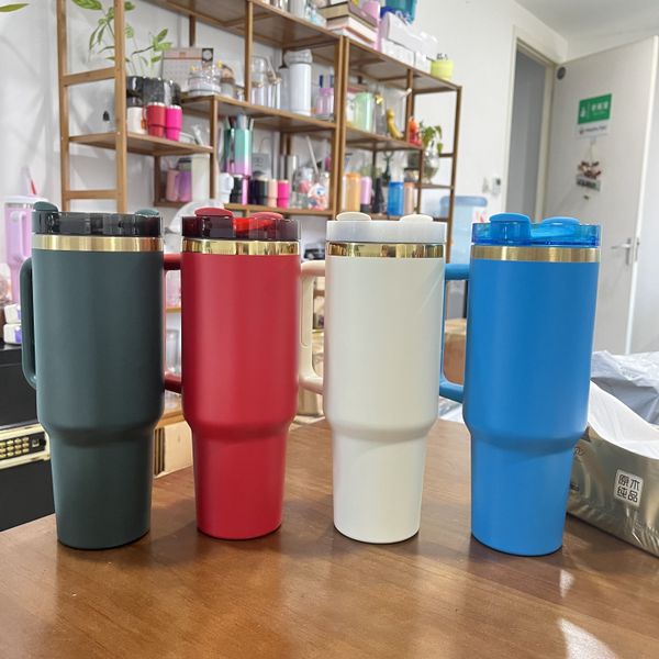 Christmas red and green powder coated 40oz mirror gold plated stainless steel tumbler vacuum insulated water bottle with lid and straw for l