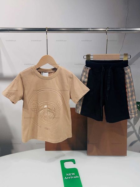 New baby T-shirt set Summer tracksuits Animal print boys girls Short sleeved suit kids designer clothes Letterpress design t shirt and short