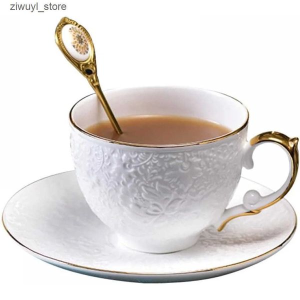 Mugs Embossed lace coffee cup and sauce set pure white fine Chinese afternoon tea cup sauce set retro style spoon and L240910